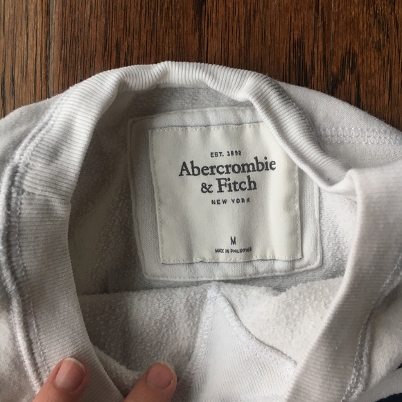 Abercrombie pullover sweatshirt - Picture 2 of 3